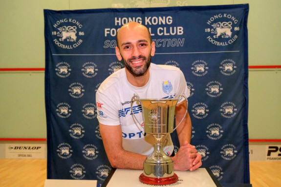 Marwan ElShorbagy with his trophy