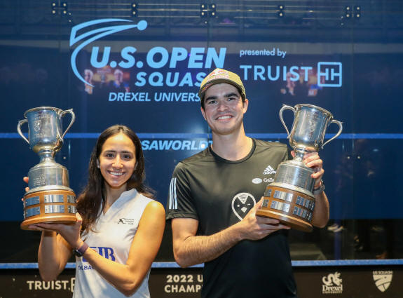 Nouran Gohar and Diego Elias with the 2022 U.S. Open trophies